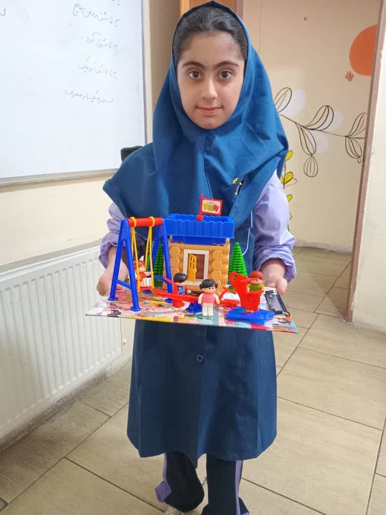 ساخت ماکت توسط دانش آموزان پایه چهارم